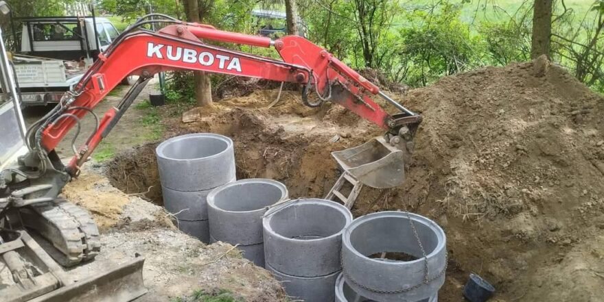 Usługi minikoparką